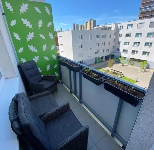 Appartement Lucao Apartment, 1-4 Guests, Free Parking & Wifi, 10 Min From Downtown *